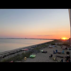 Meet your Posher, Sharon